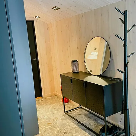 Modern With Midnight Sun In Skjomen Feriehus *